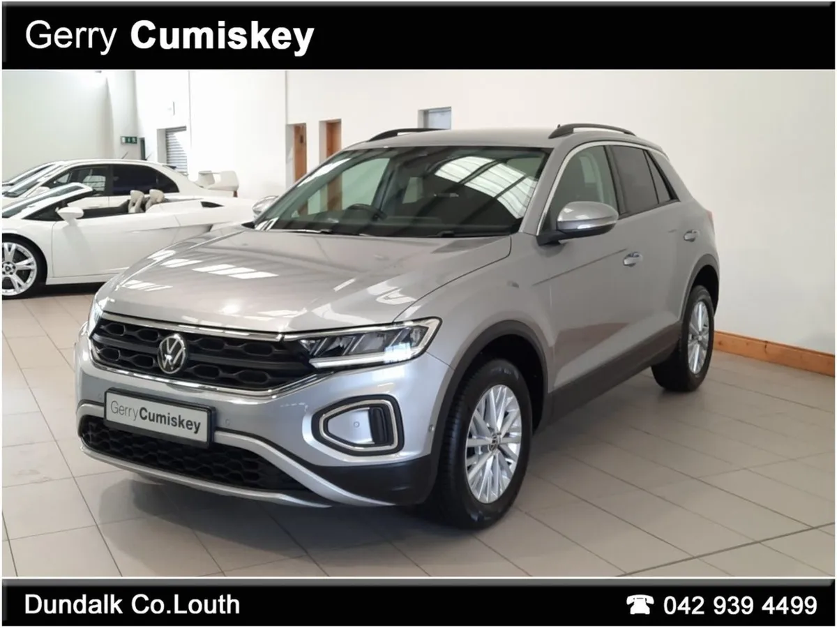 Volkswagen T-Roc Life 1.0 TSI 110HP - Image 3