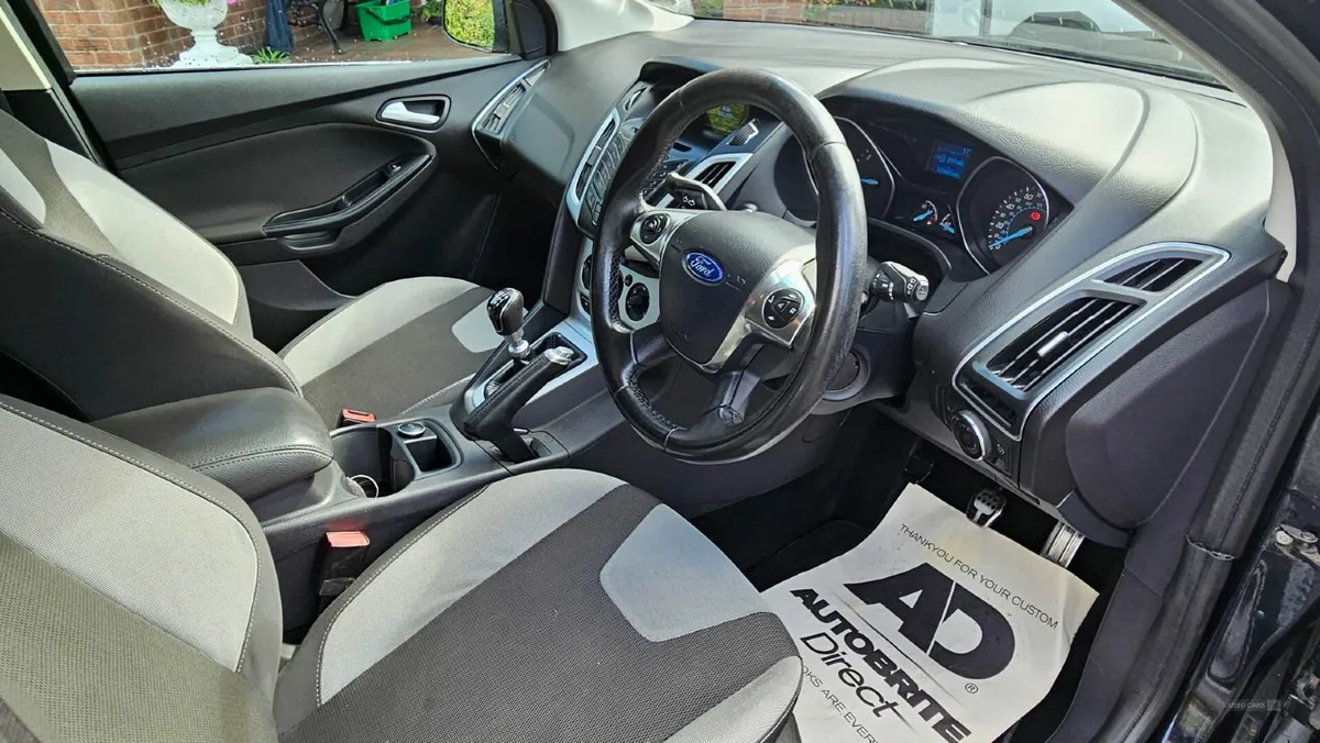 Ford Focus 2013 Black Zetec S - Image 3