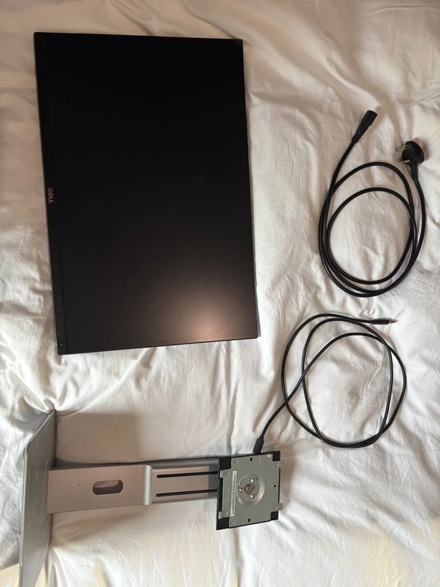 Dell 24” Monitor - Image 2
