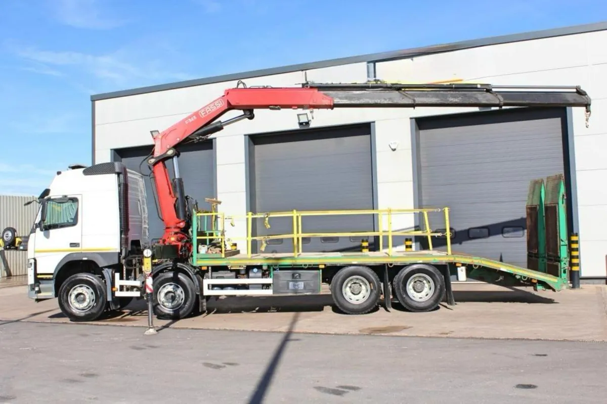 2014 VOLVO FM-420 8X4 CHEESE-WEDGE DBEAVER-TAIL - Image 4