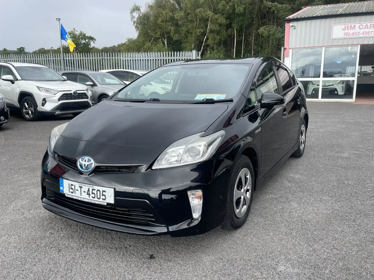 Toyota Prius 2015 - Image 3
