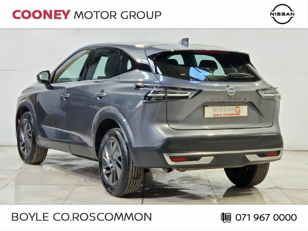 Nissan Qashqai 1.3 PET MILD HYBRID SV - Image 3