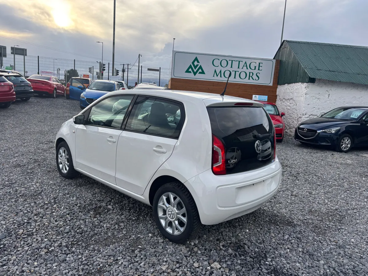 Volkswagen Up - Image 3