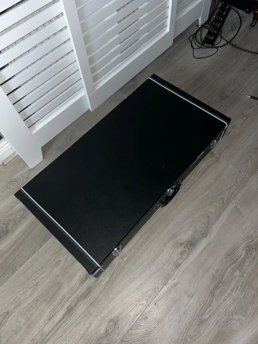 6 Guitar Stand Case - Image 3