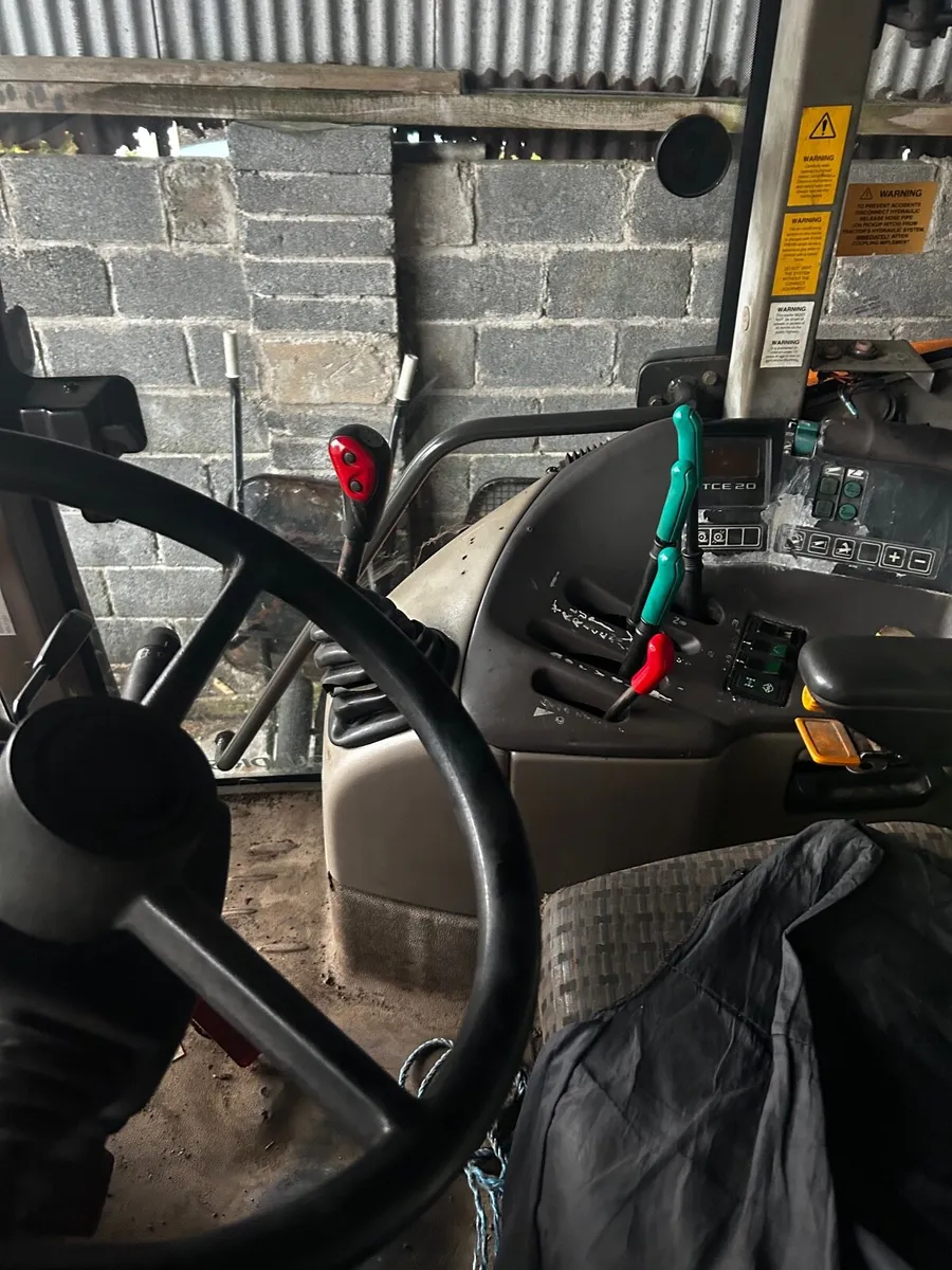 Renault 720 - Image 3