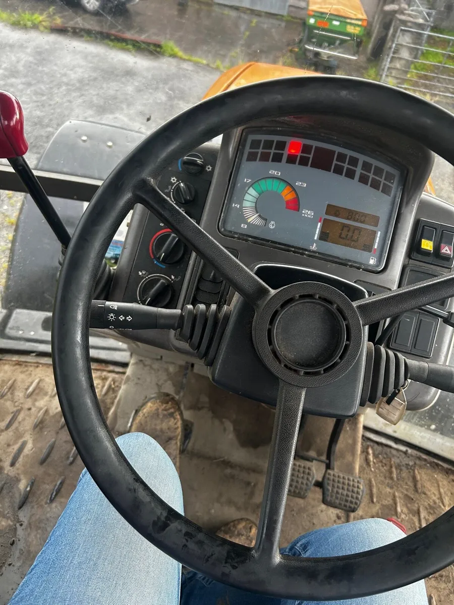 Renault 720 - Image 4