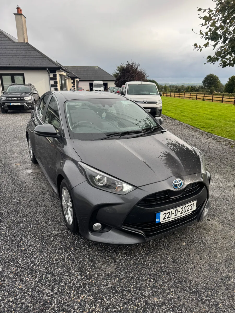 Toyota Yaris 2022 - Image 4