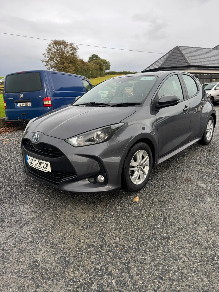 Toyota Yaris 2022 - Image 1