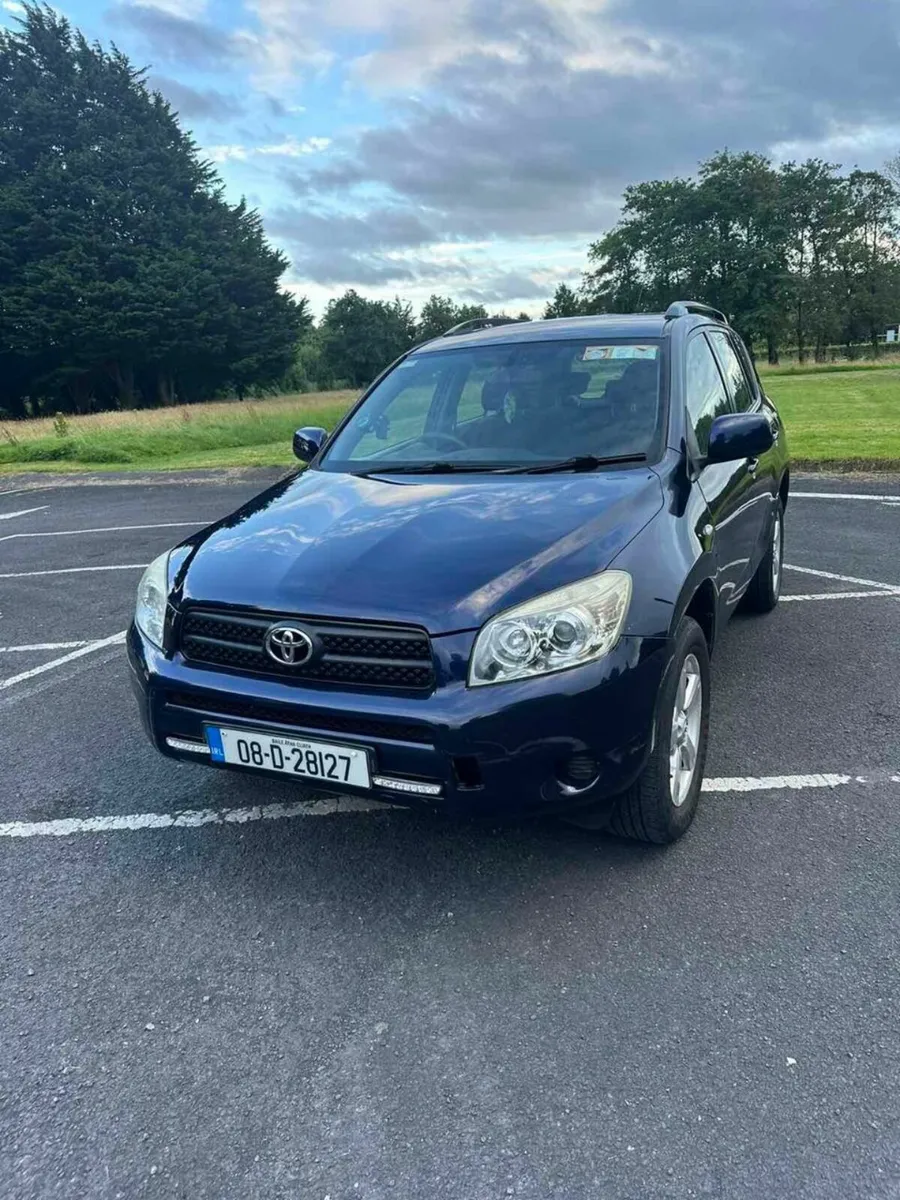 Toyota RAV4 2008 - Image 2