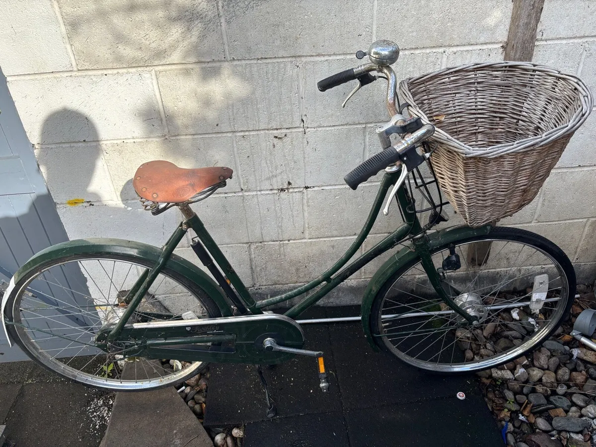 Pashley Ladies Bike - Image 1