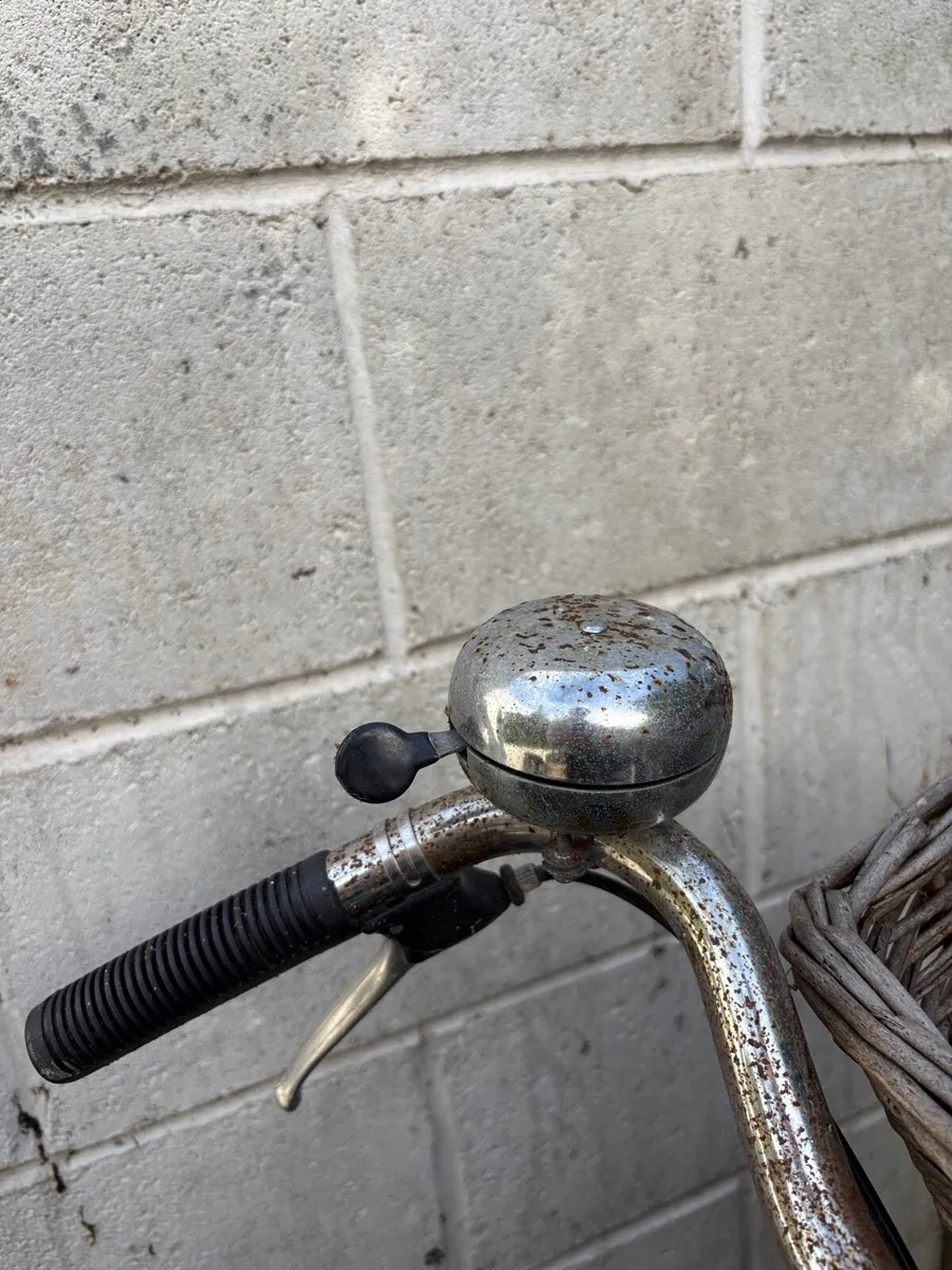 Pashley Ladies Bike - Image 4