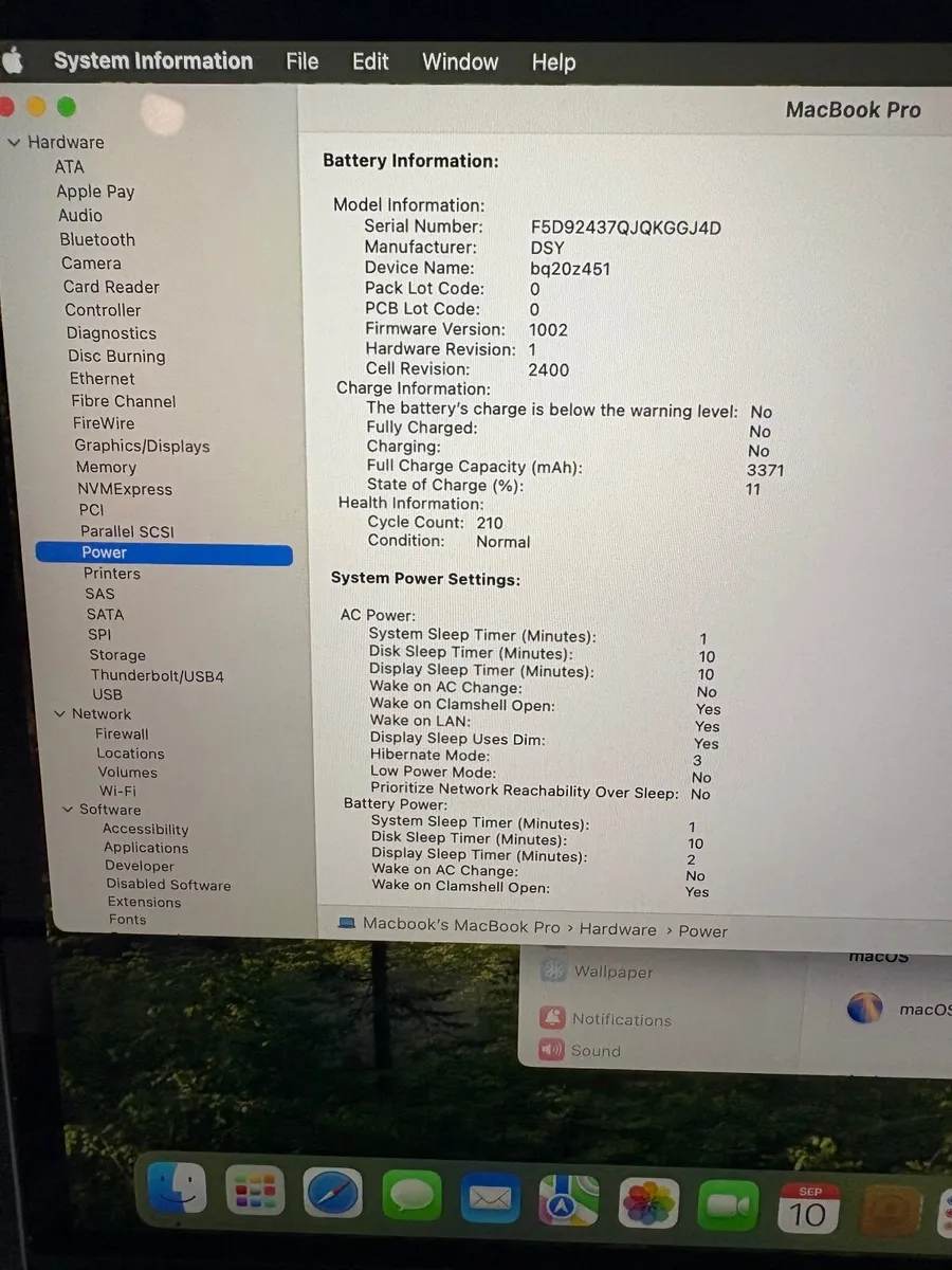 Apple MacBook Pro 2019 Touch Bar 13in 8gb RAM/128G - Image 4