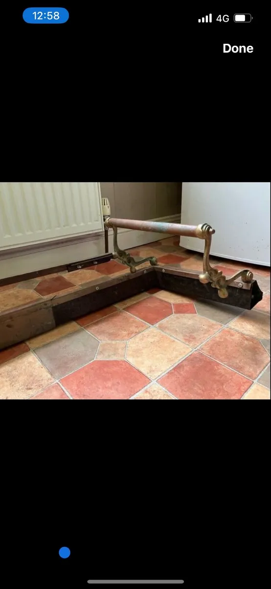 Antique brass and copper fender - Image 3