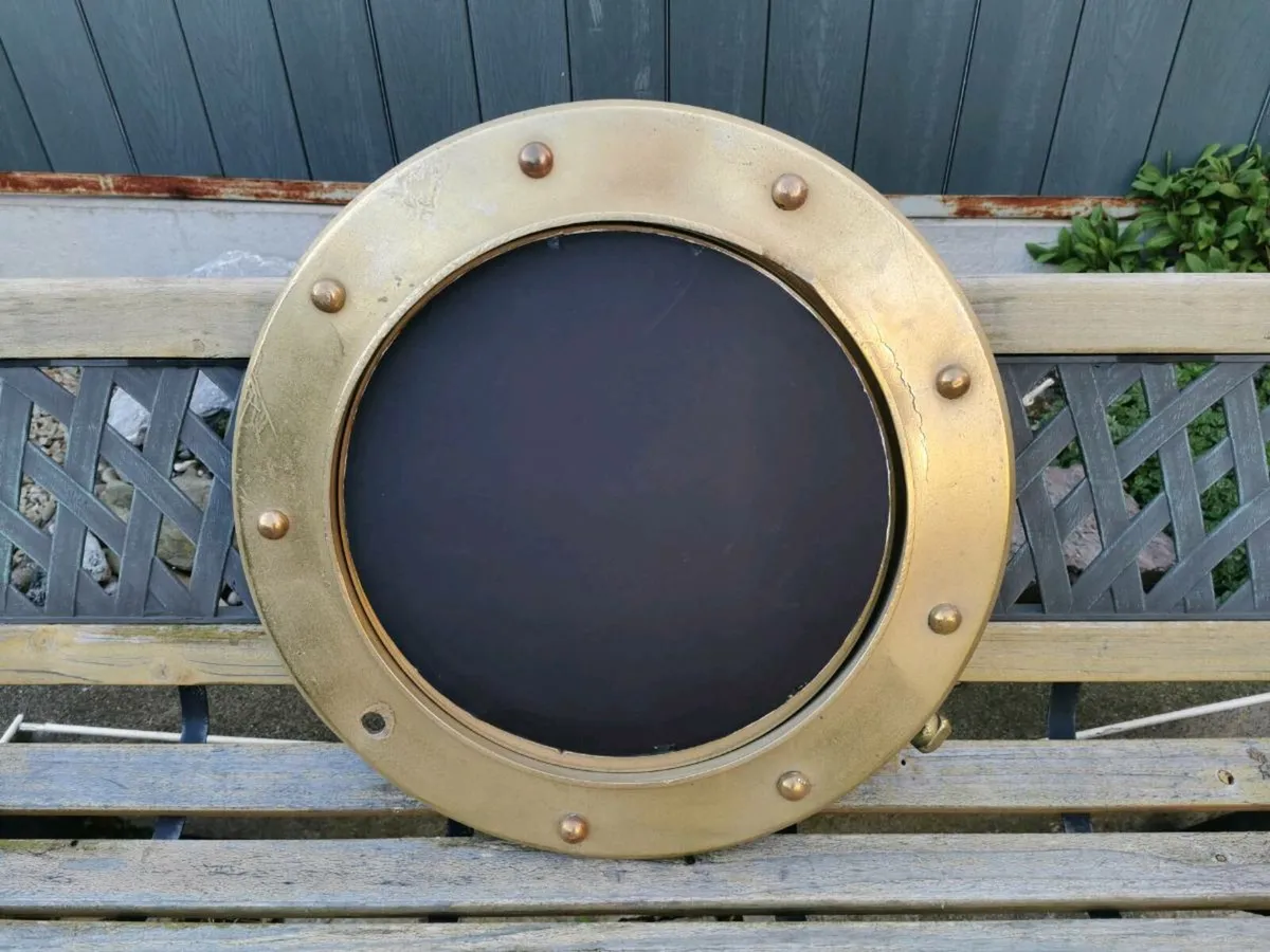 Large brass porthole - Image 3