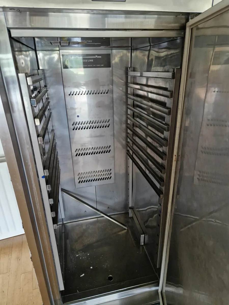 Buffalo Heated Banquet Cabinet 16 x 2/1GN - Image 2