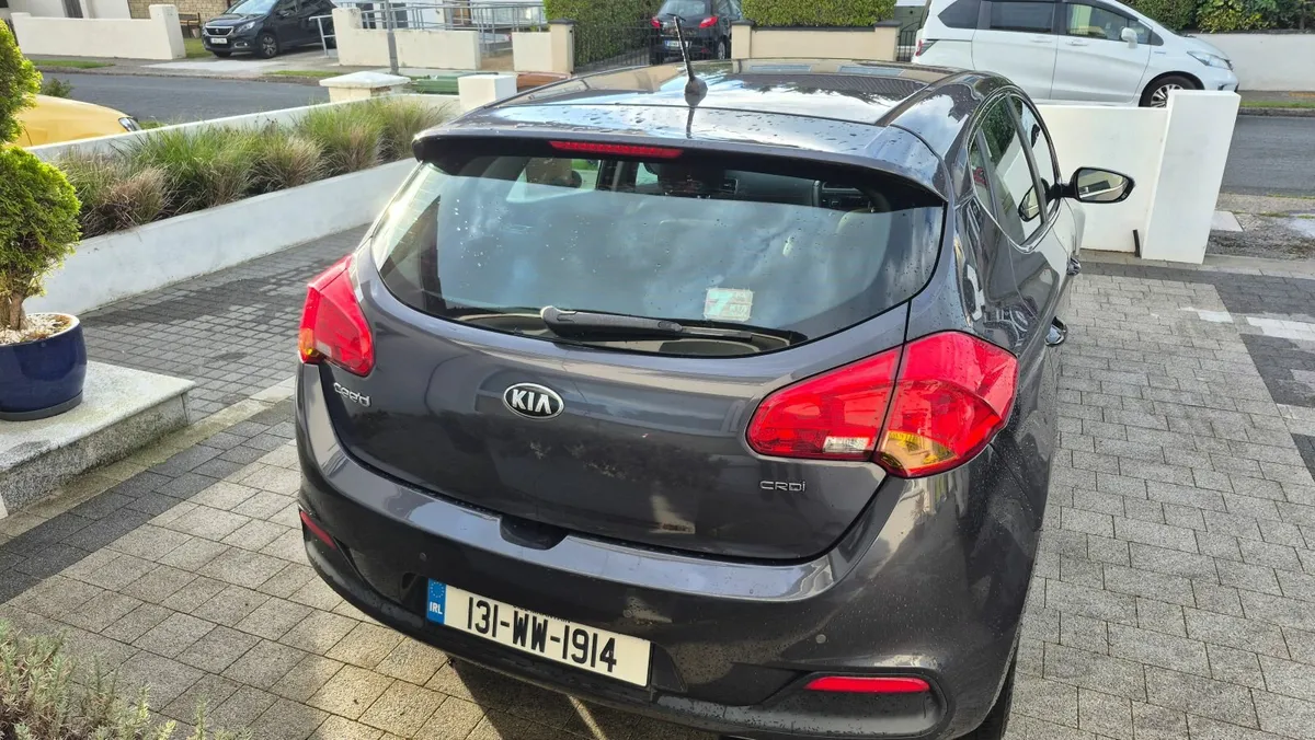 Kia Ceed 2013 - Image 1