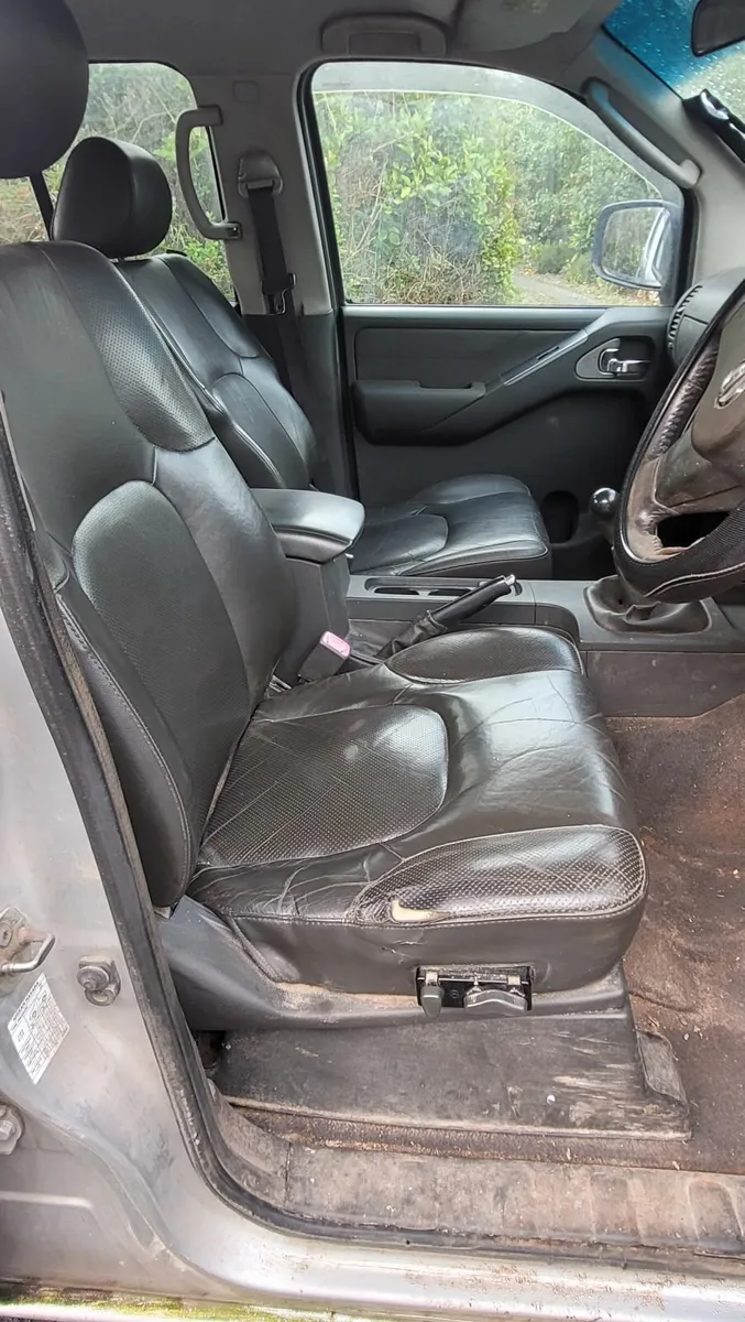 Nissan Navara 2008 - Image 2