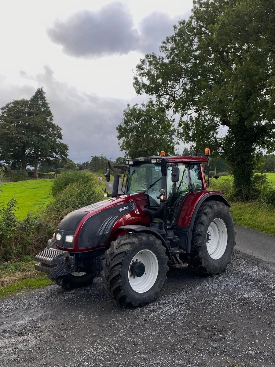 Valtra T162 - Image 1