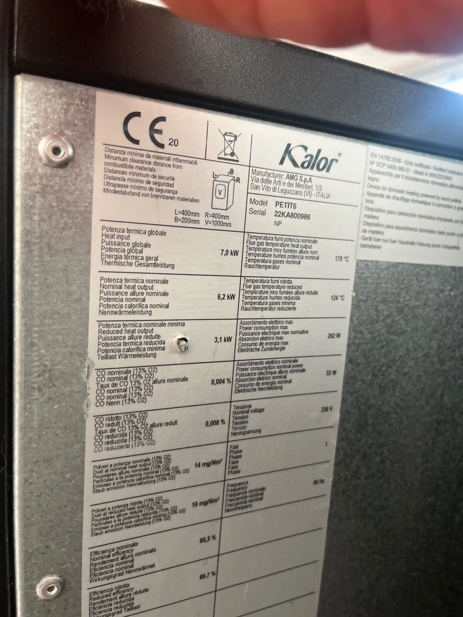 Pellet stove - Image 2