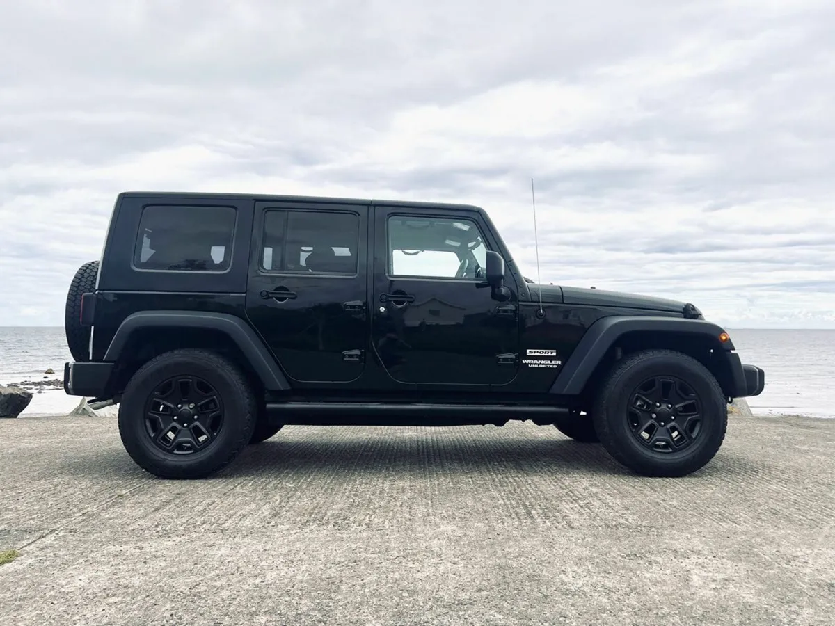 Jeep Wrangler Sport Unlimited Euro 4 4dr LOW MILES - Image 2