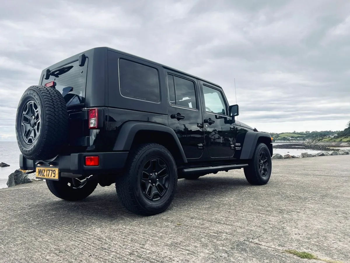 Jeep Wrangler Sport Unlimited Euro 4 4dr LOW MILES - Image 3