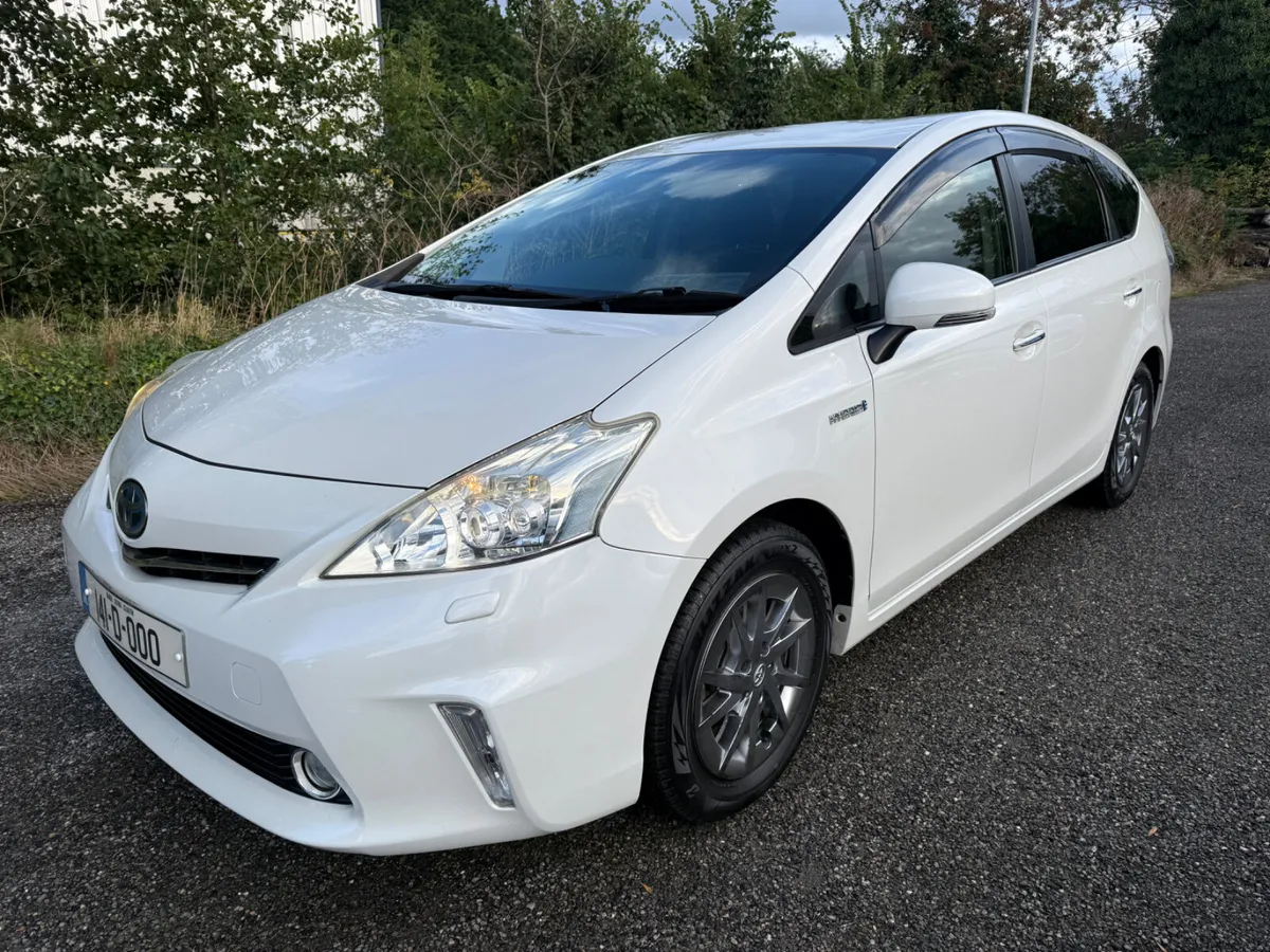 Toyota Prius 7 seats low milege!!! - Image 2