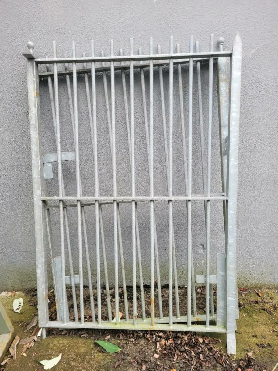 Steel Gates - Image 1