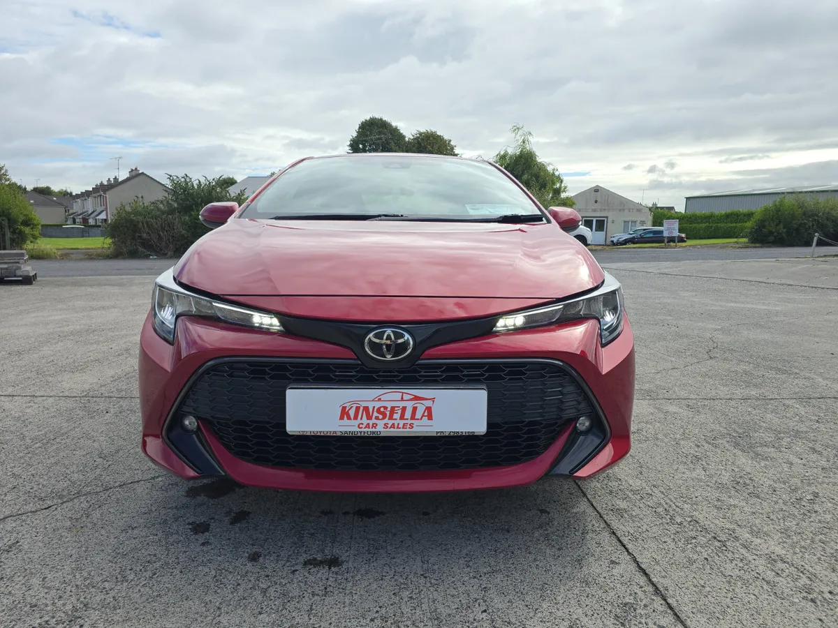 Toyota Corolla 2019 - Image 2