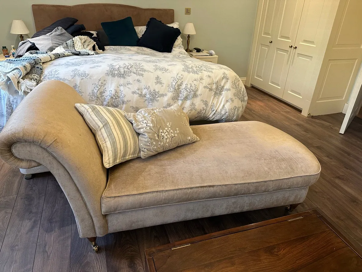 Chaise long - Image 1