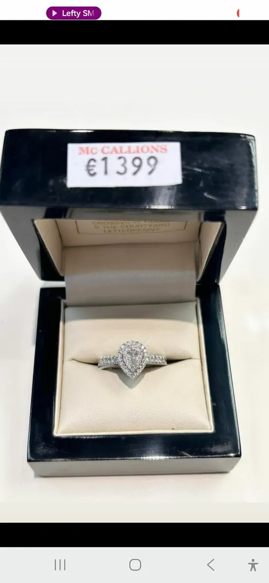 Engagment ring quick sale