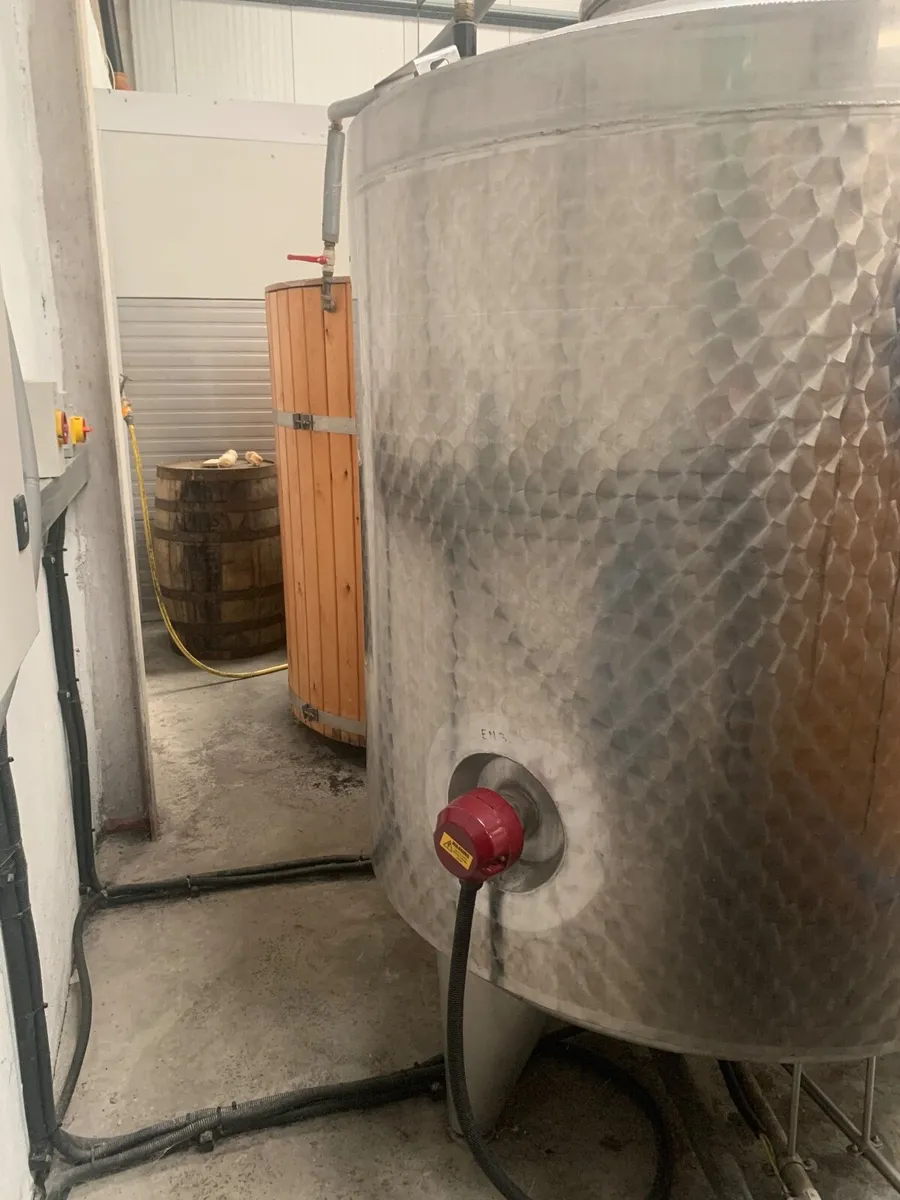 1,700 Litre  Hot Water Tank - Image 2