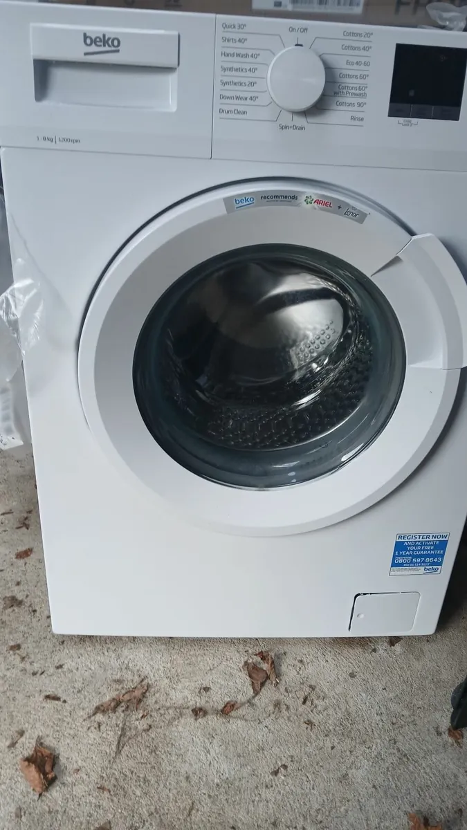 Washing machine - Image 1