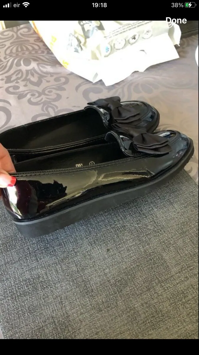 Ladies new shoes size 5 €10 - Image 2