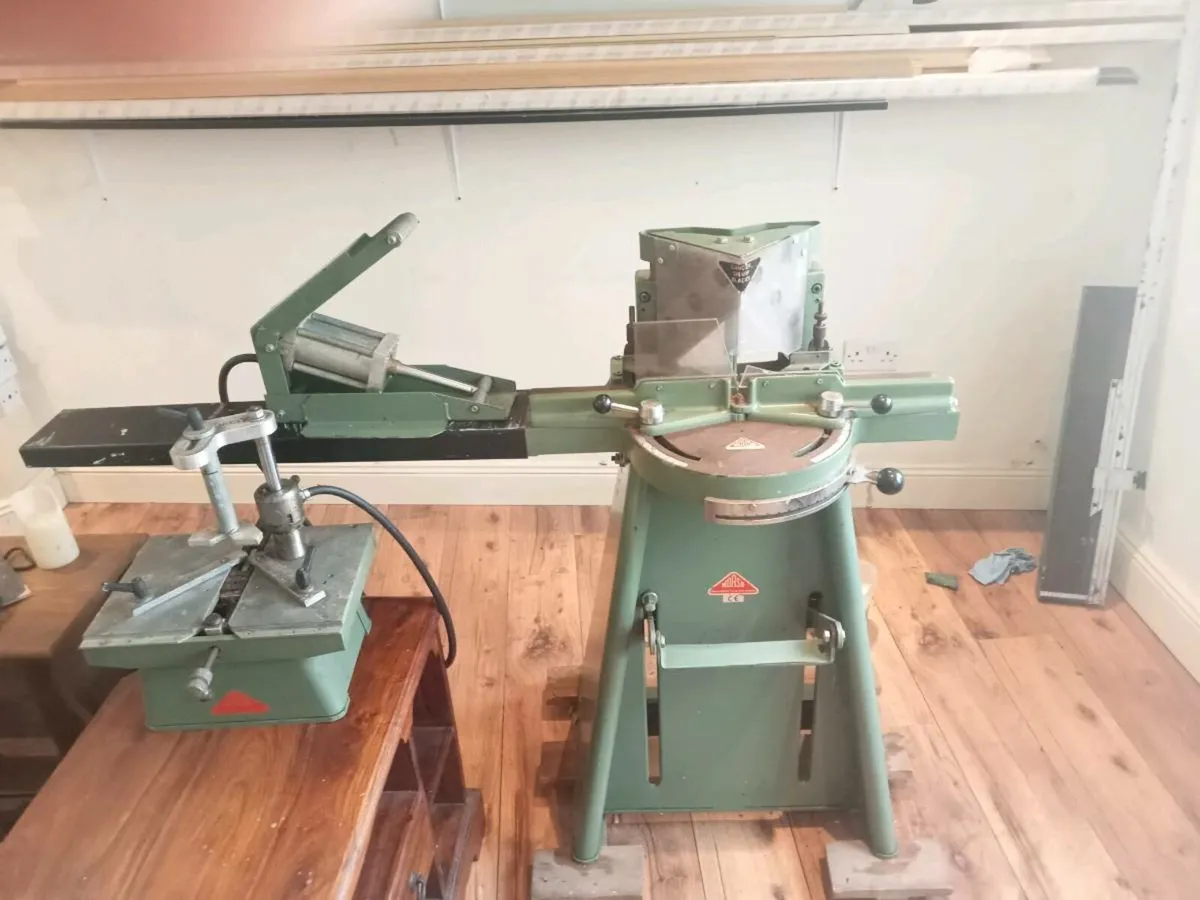 Framing machinery Morso foot operated guillotine - Image 2