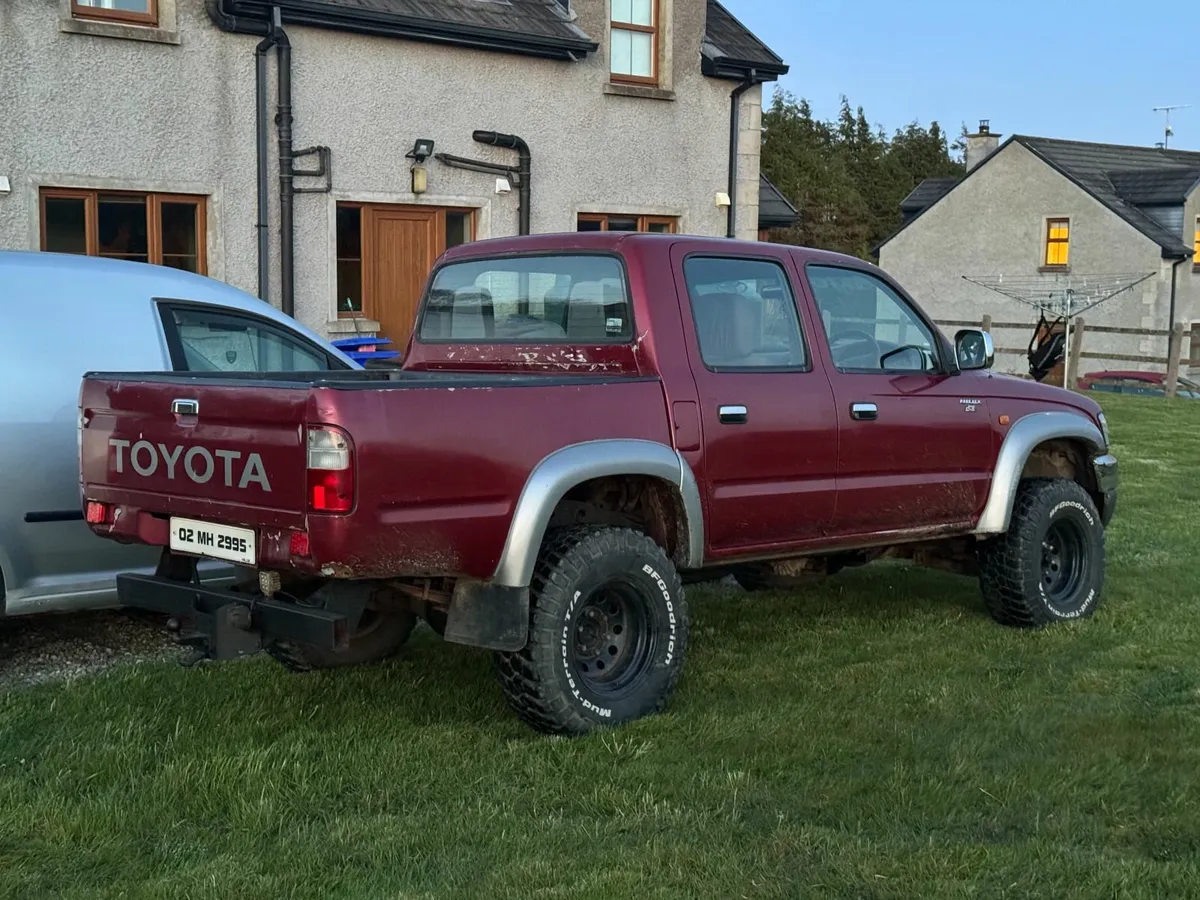 Toyota HiluxTaxed and Tested - Image 4
