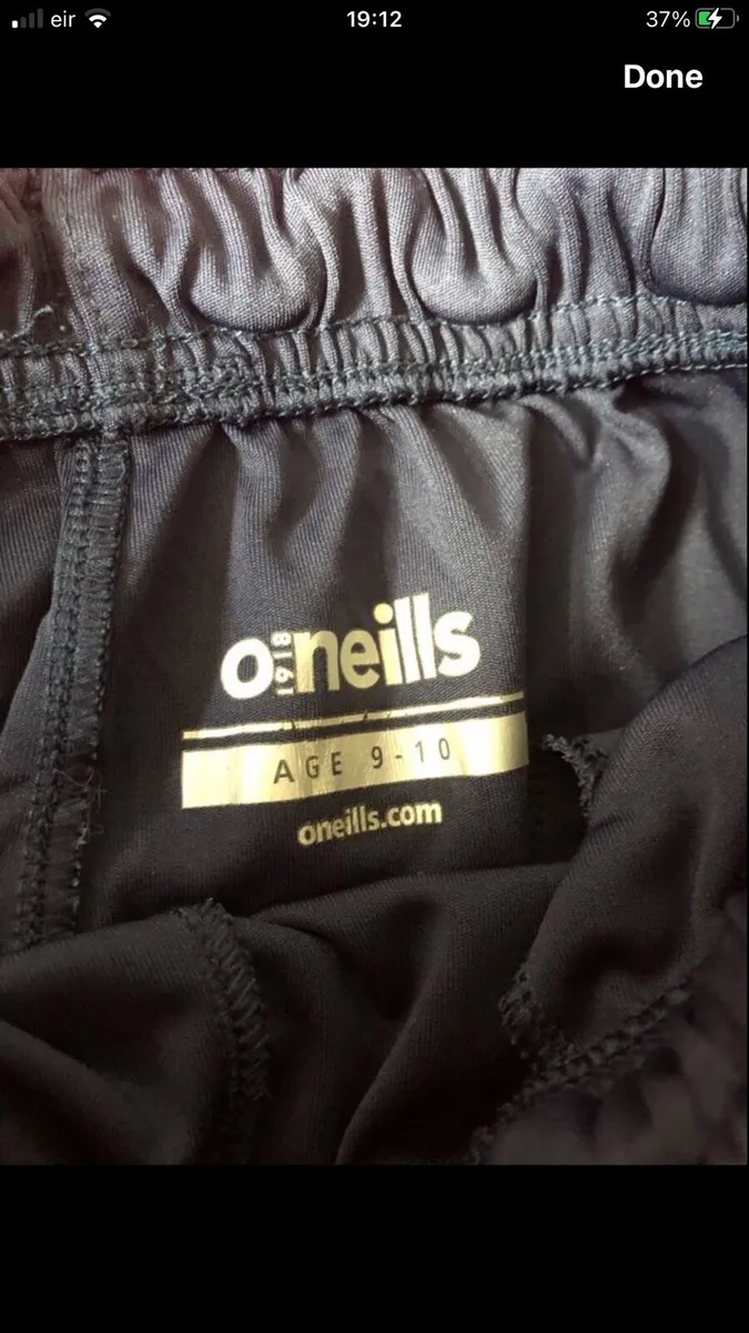 Boys dublin shorts age 9/10 €5 - Image 3