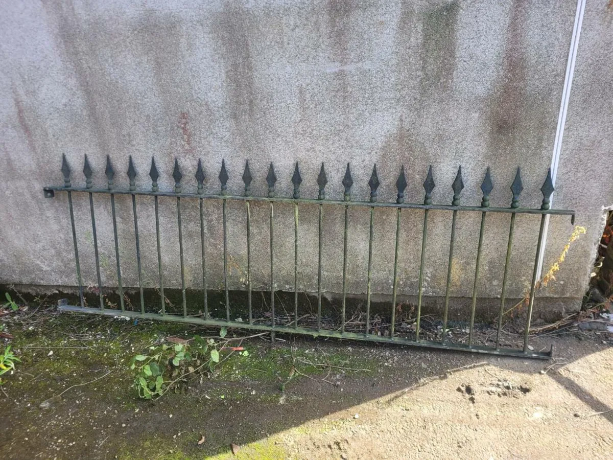 Railings - Image 1