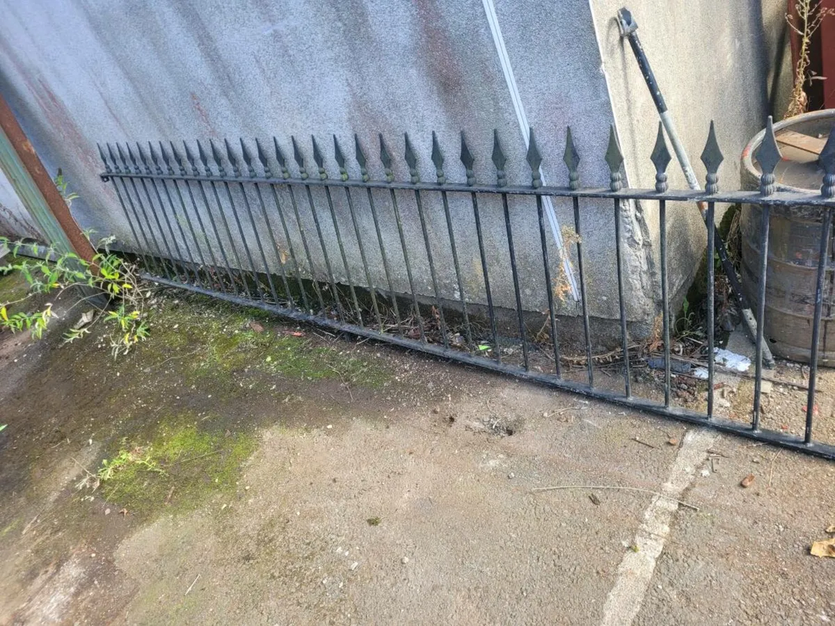 Railings - Image 2