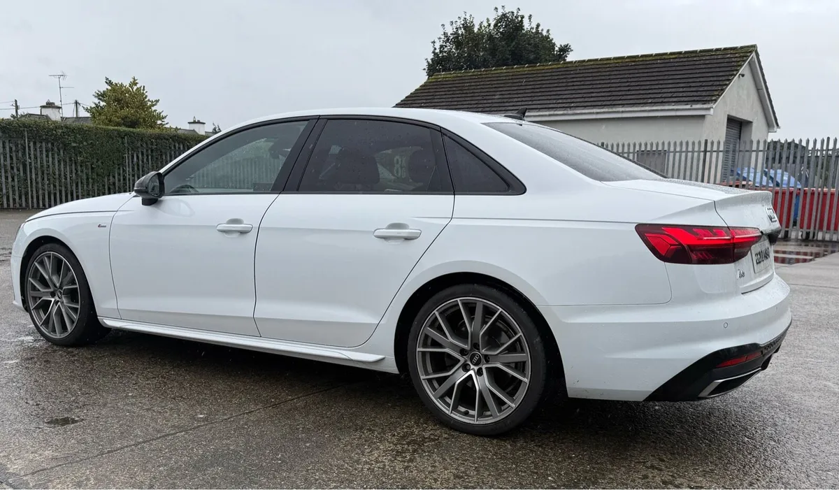 Audi A4 Black Edition S Line 2022 - Image 1