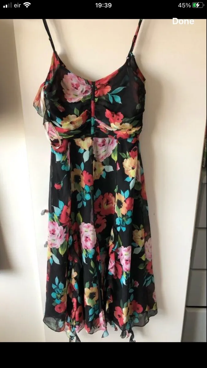 Ladies Karen Millen dress size 10 €20 - Image 2