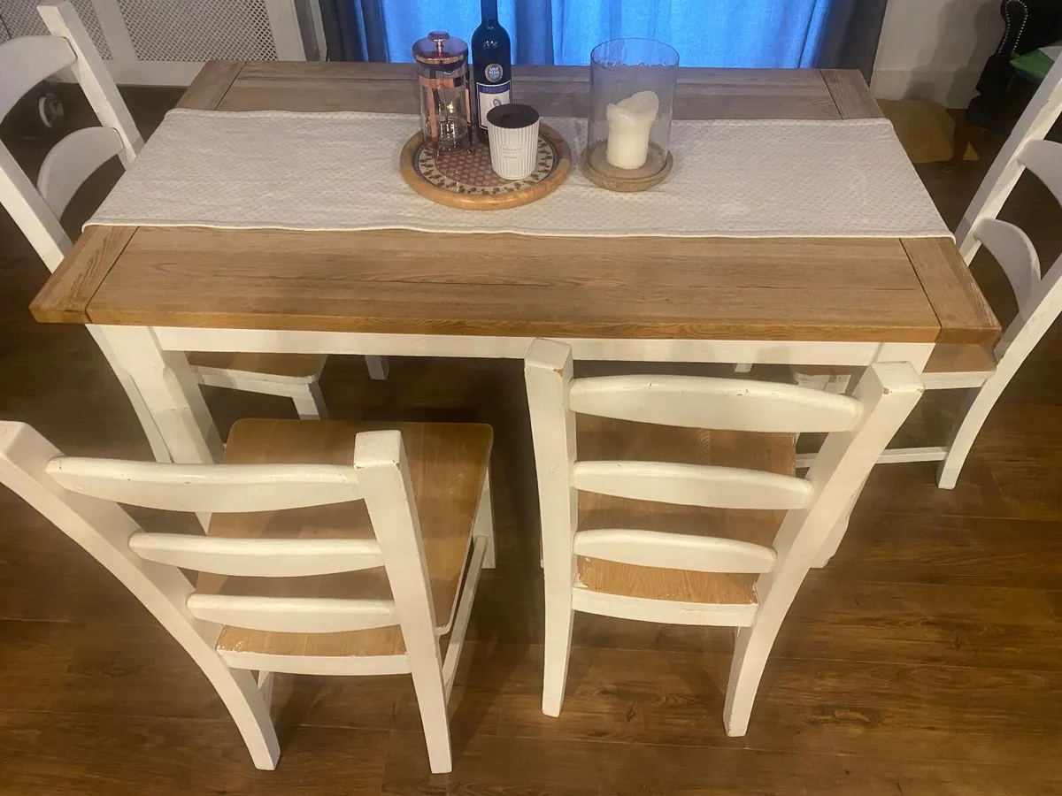 Dining table - Image 2
