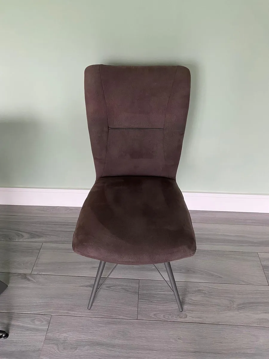 Chairs - Image 3
