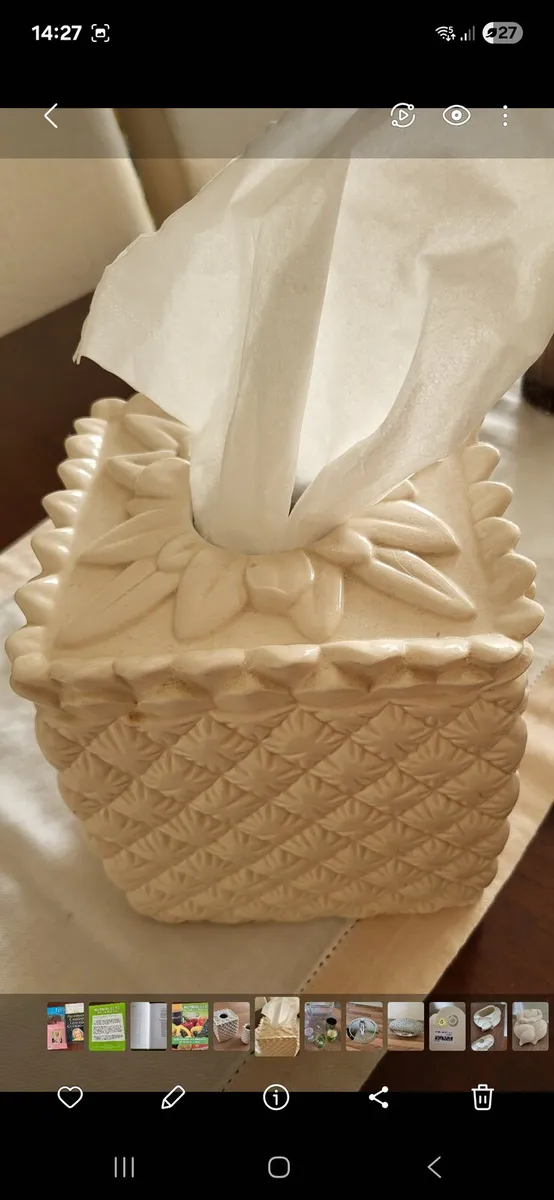 Tommy Bahama tissue box & toothbrush holder - Image 2