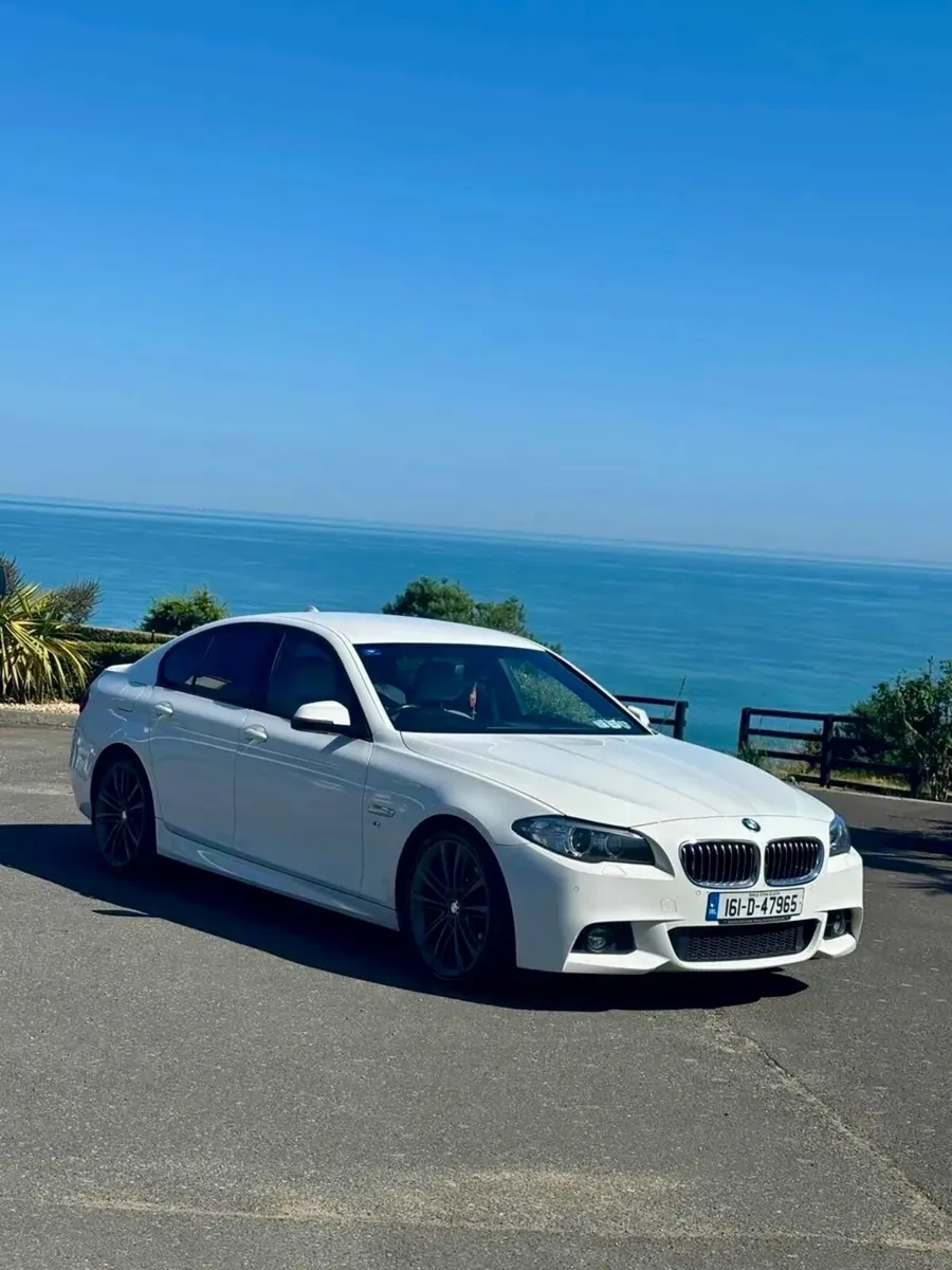 BMW 5-Series 2016 - Image 2