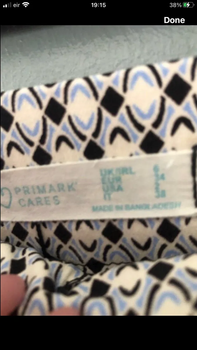 Ladies stunning trousers size 6 €5 - Image 3
