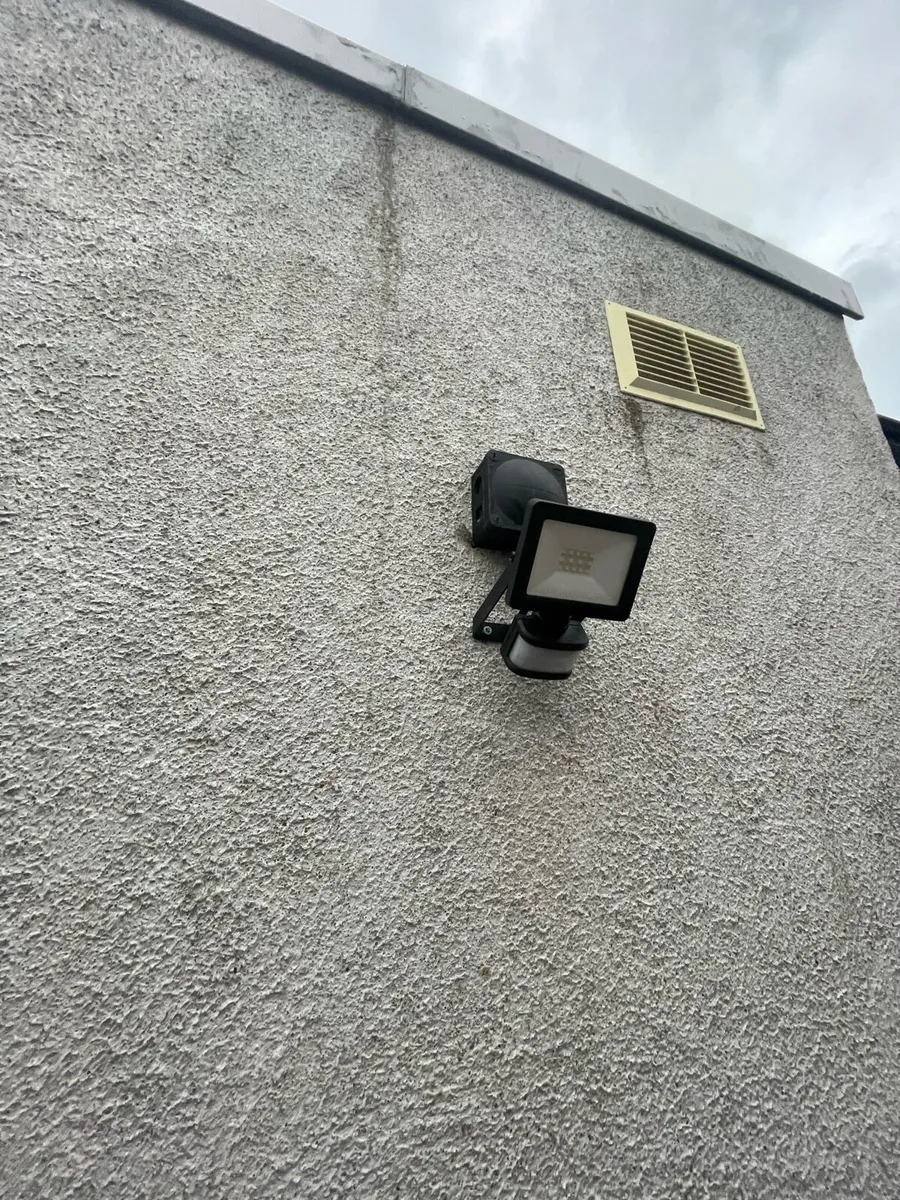 Electrician - Image 4