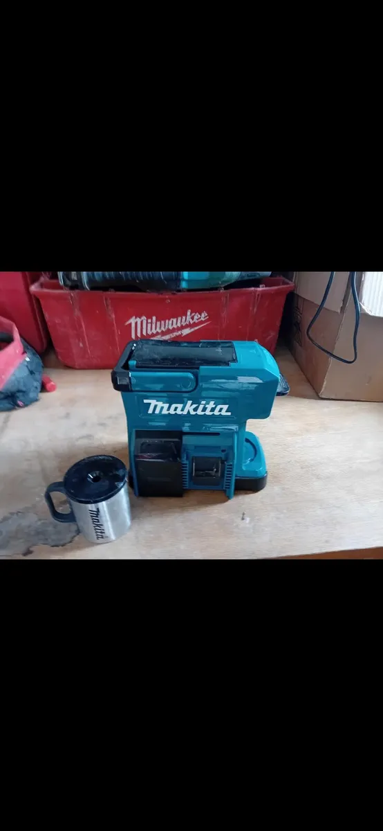 Makita coffee maker 18v