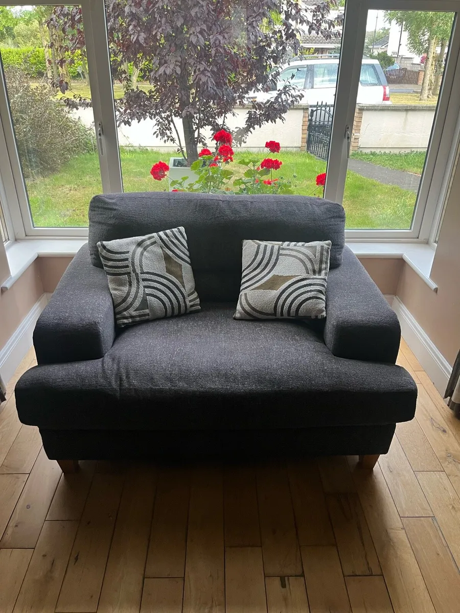 Sofa Cuddler (1.5 seater) ‘Trieste’ EZ Living - Image 1