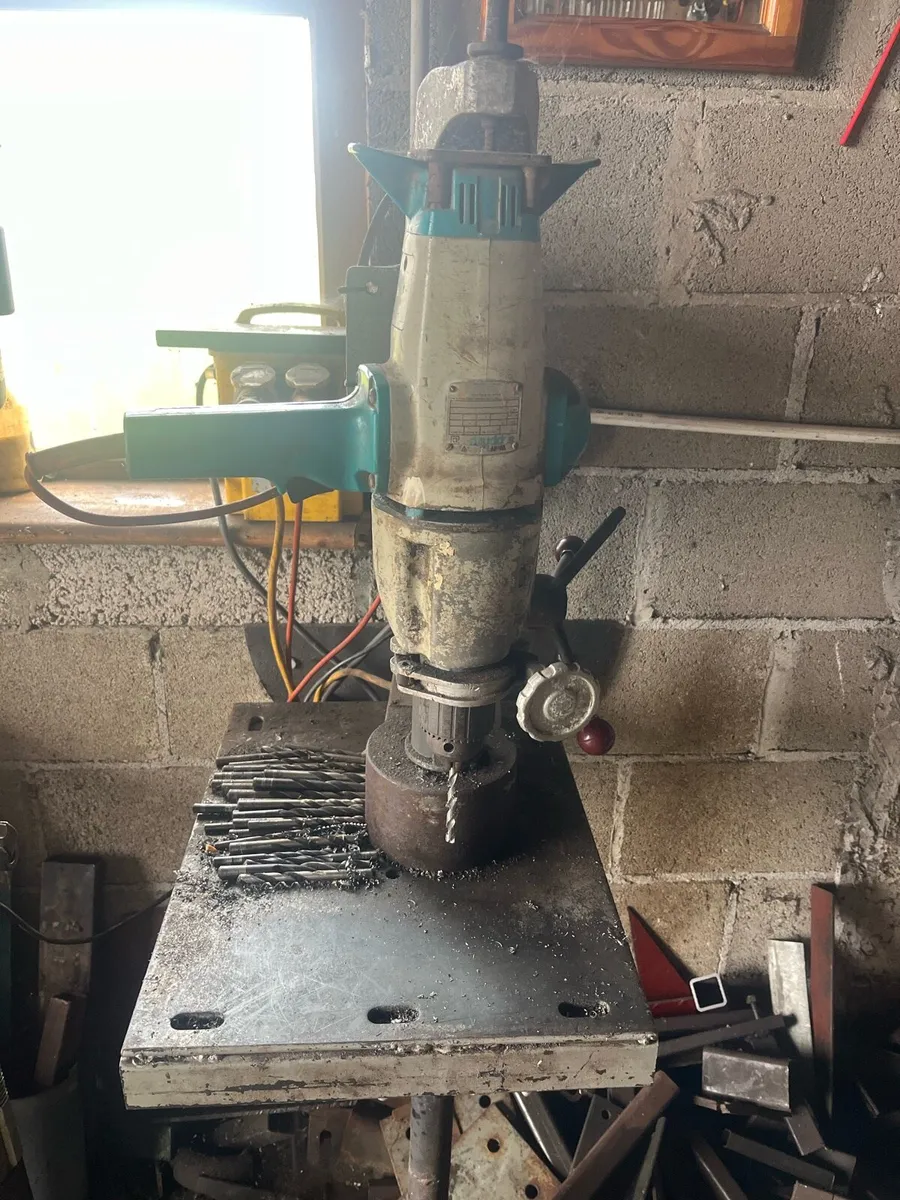 Magnetic Wolf Drill - Image 2