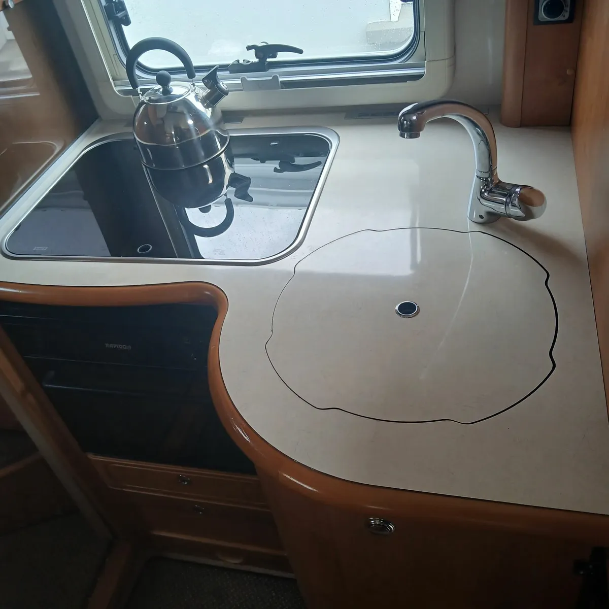 2008 Rapido A Class Camper. - Image 4